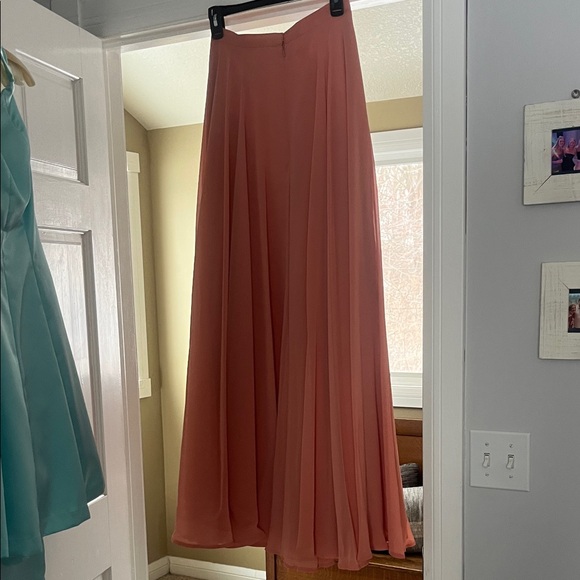 Revelry Chiffon Skirt Sizes 4 & 8. Each $5 - Picture 2 of 4